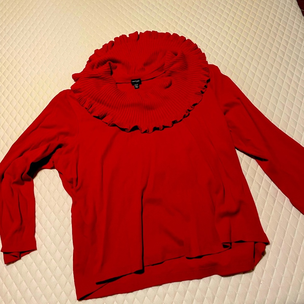 Beautiful Red Ruffle Neck Cowlneck-like sweater Size 2X